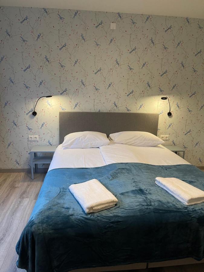 Hotel B&B Sint-Maria Next Door Валкенбург Экстерьер фото